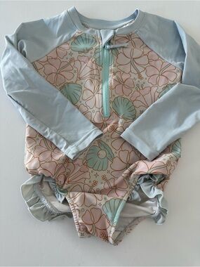 Caden Lane Girls Long Sleeve Ruffle Rashguard Swimsuit Florals And Shells Size 4